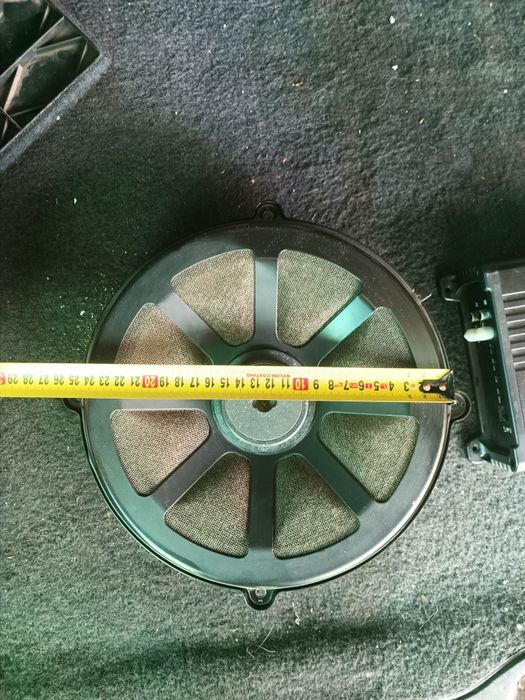 Сабвуфер Bose и усилитель D class моноблок D clas