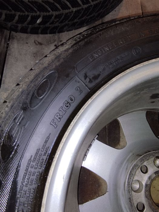 Zimowe opony Dębica Frigo 2 plus alufelgi