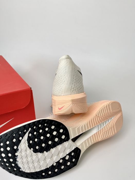 Оригинал Nike ZoomX Vaporfly Next% 3 (DV4130 103) для бега найк зум