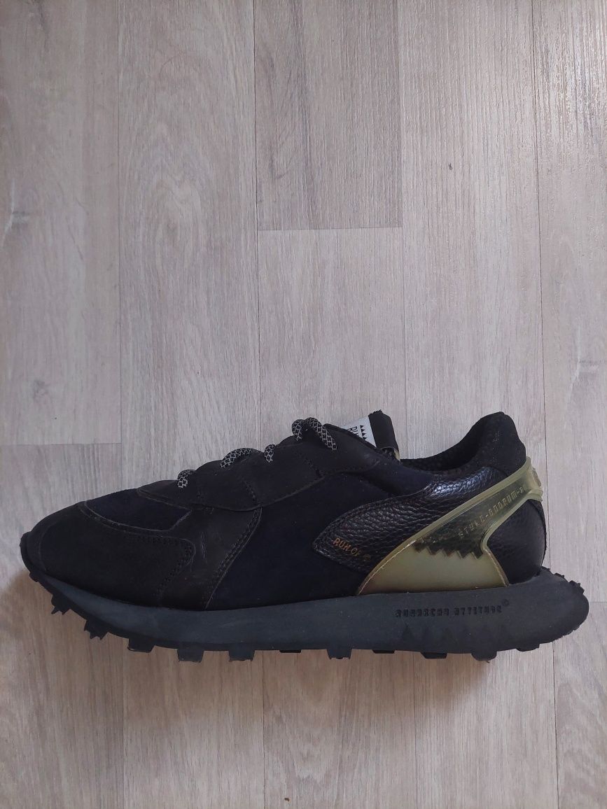 Чоловічі кросівки RUN OF