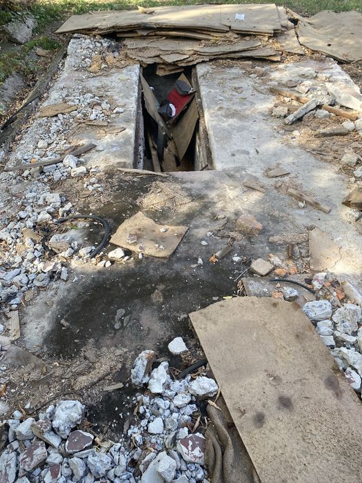 Продам членство у гаражному кооперативі "Кристал"