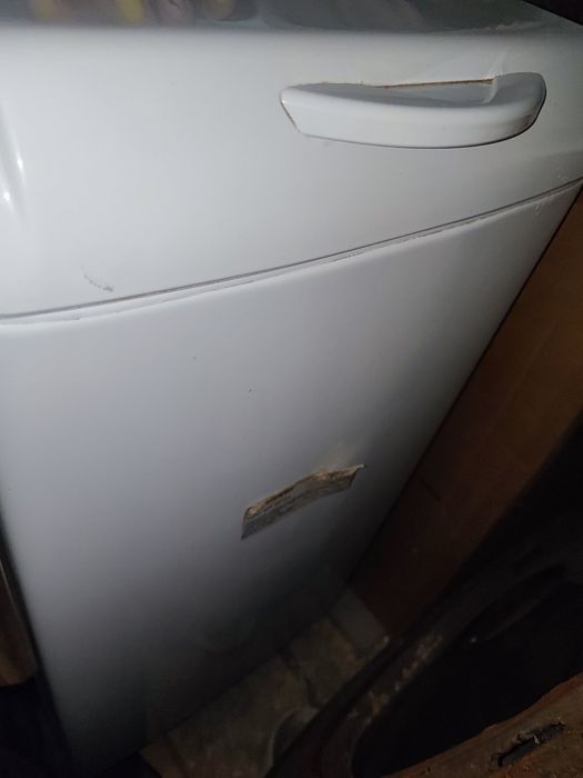 Продам пральну машину indesit