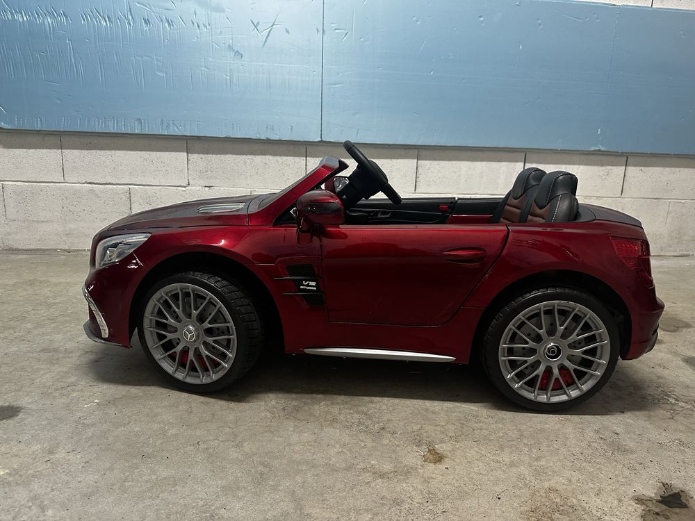 Carro elétrico criança