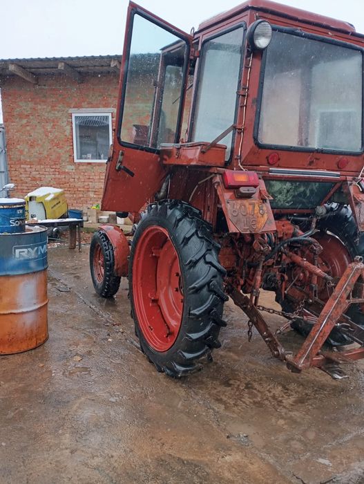 Продам трактор т-25 владімерець