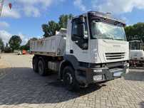 Iveco 450 TRACKER  IVECO 450 Tracker,napęd 6x4,Tylko 217 tys.km,3-stronny Meiller-Kipper