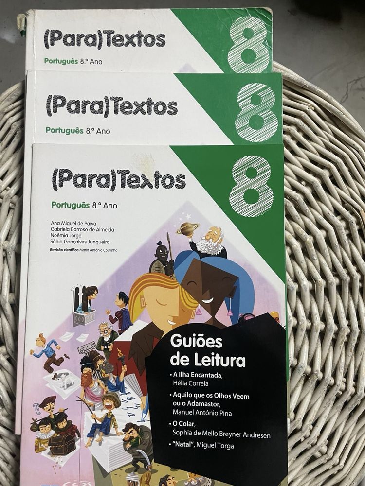Manual e caderno de atividades português 8 ano