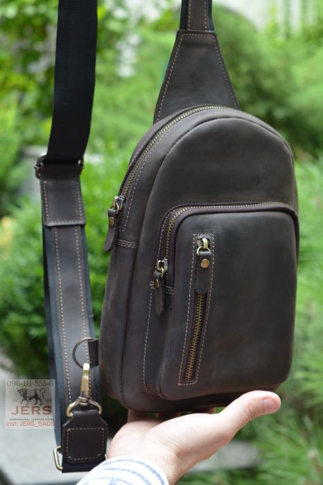 Шкіряна сумка бананка на плечо чоловіча мужская нагрудная кожаная кожа