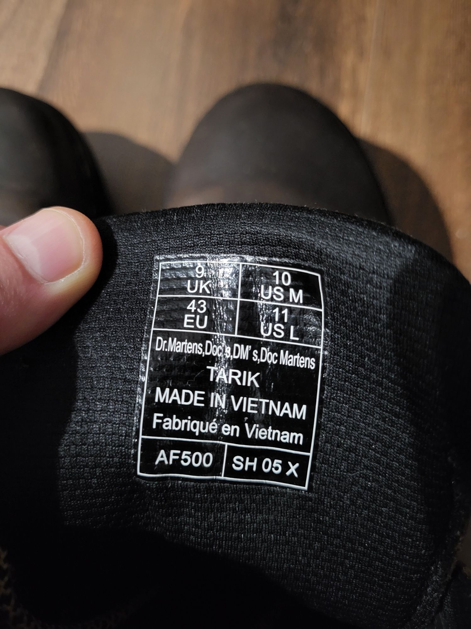 Buty Dr. Martens Tarik brown brązowe 43