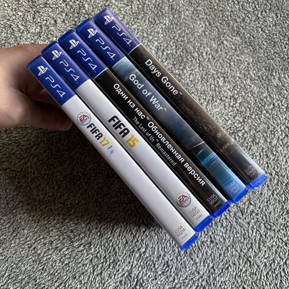 Диски на PS4 с играми