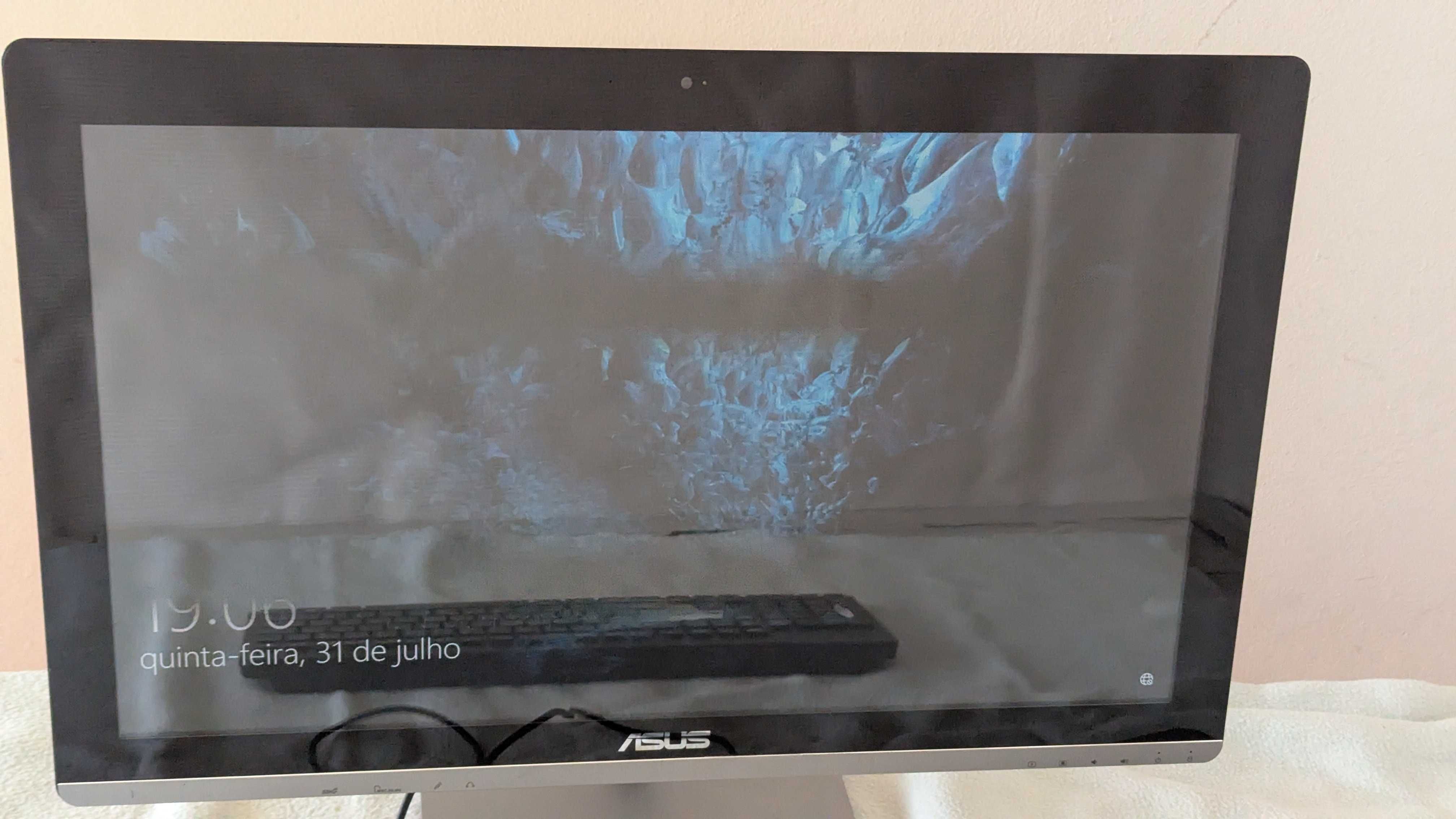 Asus AiO V230IC i5