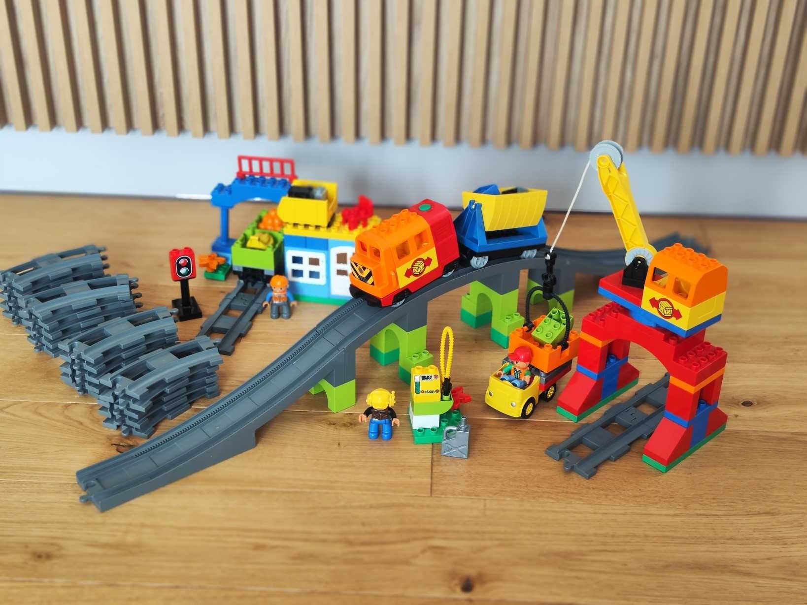 LEGO DUPLO 10507 Mój pierwszy pociąg + 10508 Pociąg - Zestaw Deluxe