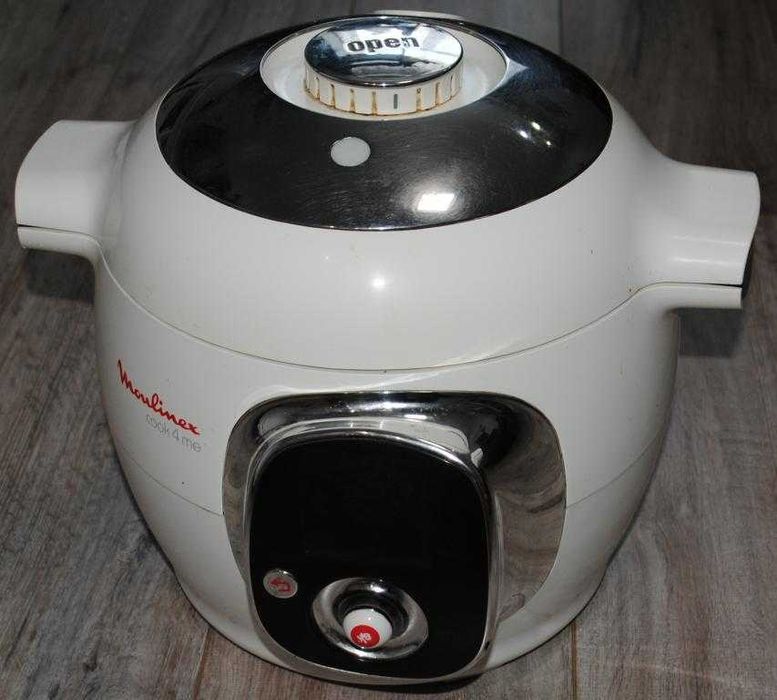 Мультиварка Moulinex Cook4Me CE7011, 6 л, 1200 Вт бв робоча.