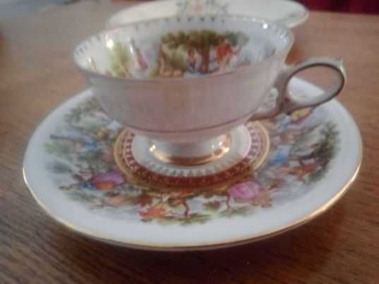 Chavenas em porcelana, prato de loiça antigo e pratos em barro - Novos