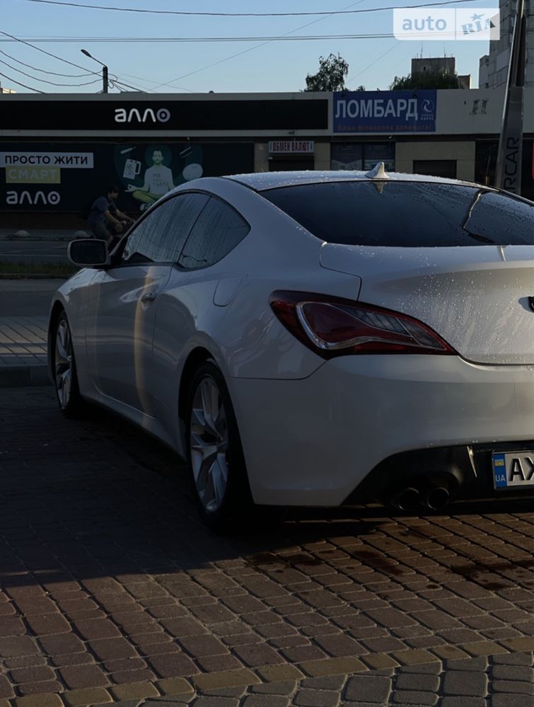 Hyundai Genesis Coupe