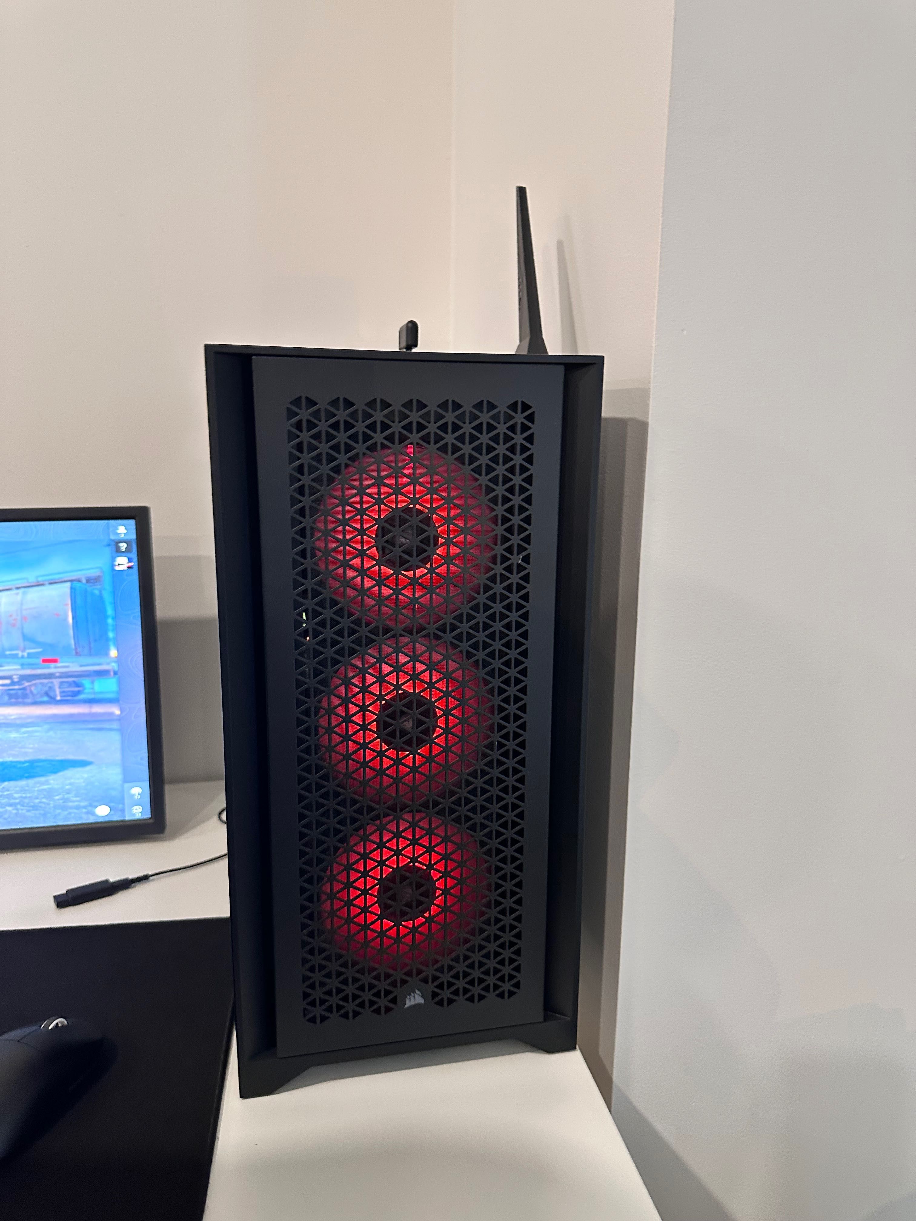 Gaming RTX 4070 Ti SUPER 16GB | i7-14700K | RAM 32GB | SSD2TB Garantia
