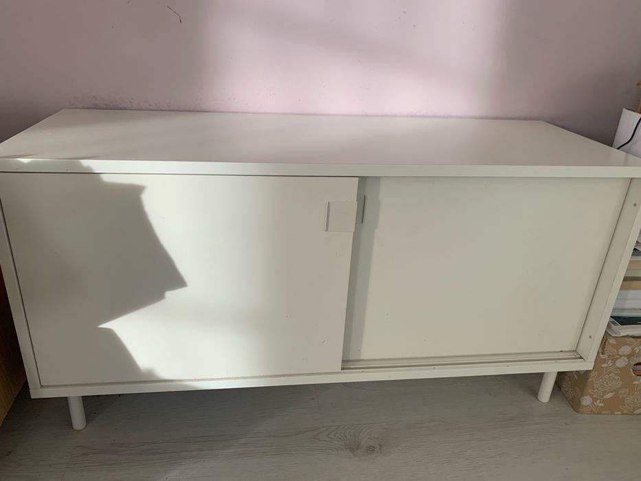 Biała szafka RTV IKEA pod telewizor dlugość 100 cm szer 35 wys. 50 cm