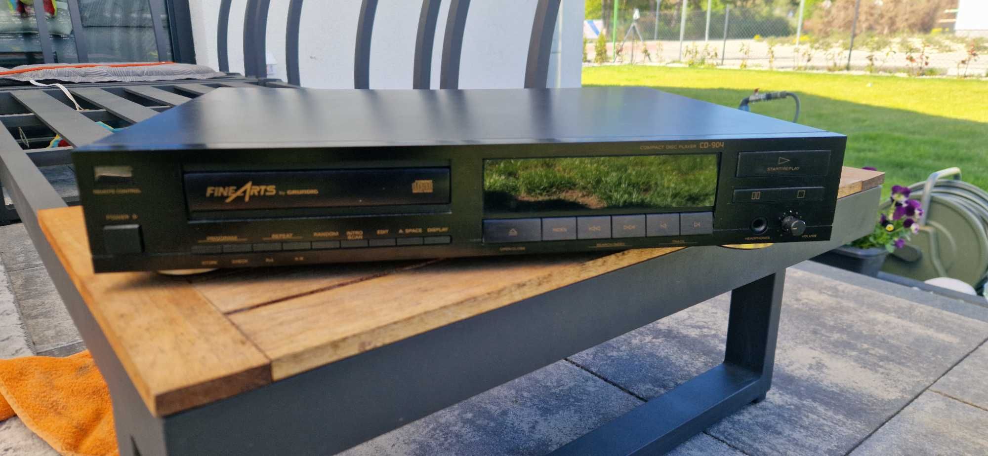 Odtwarzacz cd Grundig fine arts model CD-904