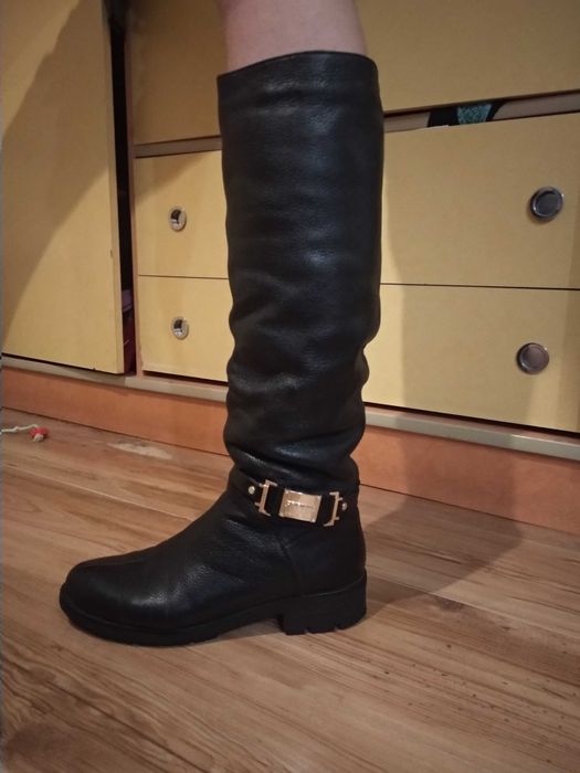 Зимові жіночі чоботи Італія