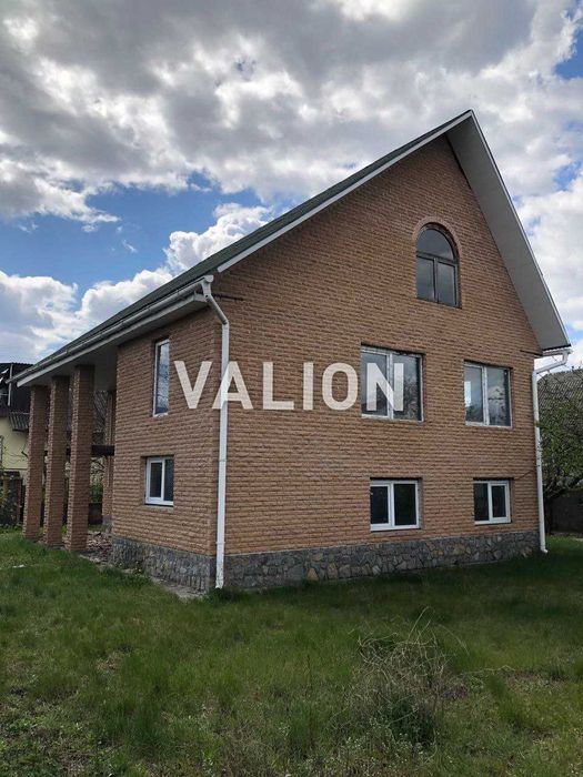 Продаж  будинка без % в с. Рожни , Броварський р-н, вул. Центральна 2