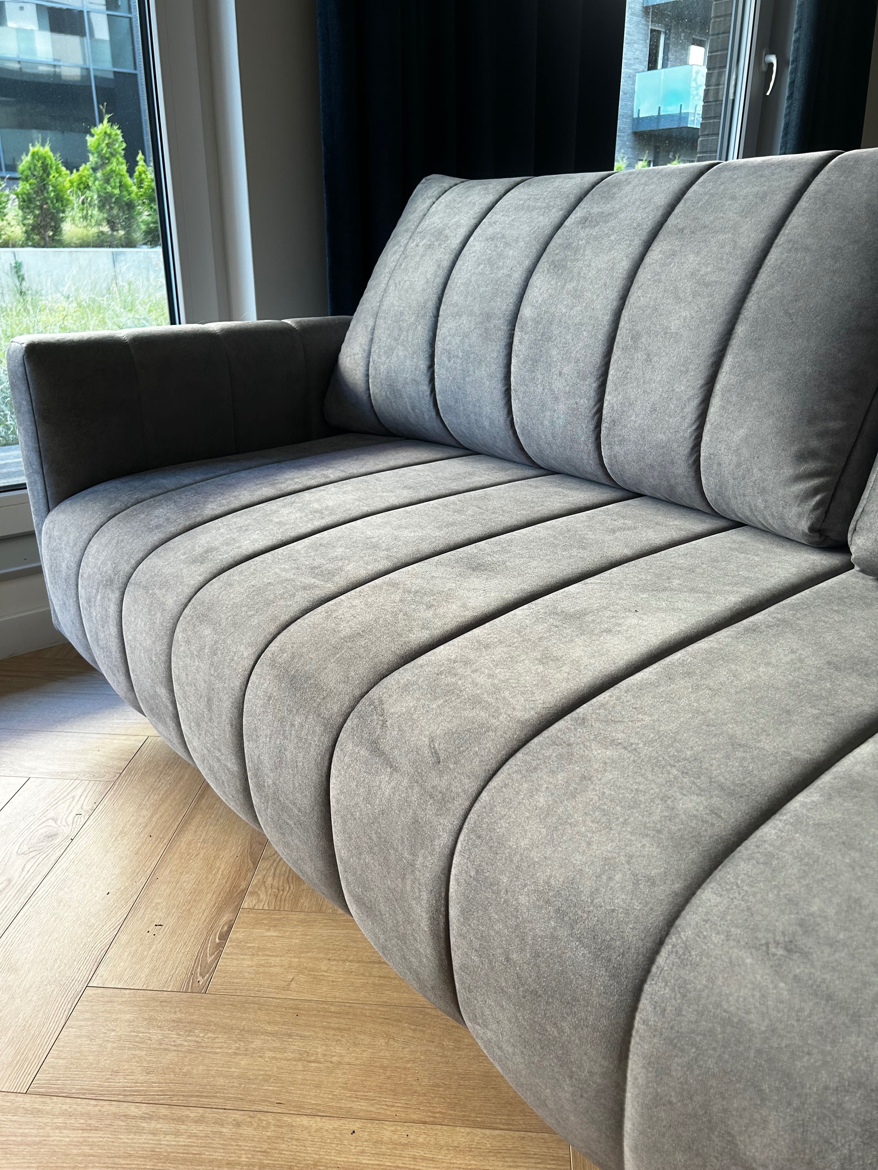 Nowoczesna sofa do Twojego apartamentu (nowa) sofa Marion Agata