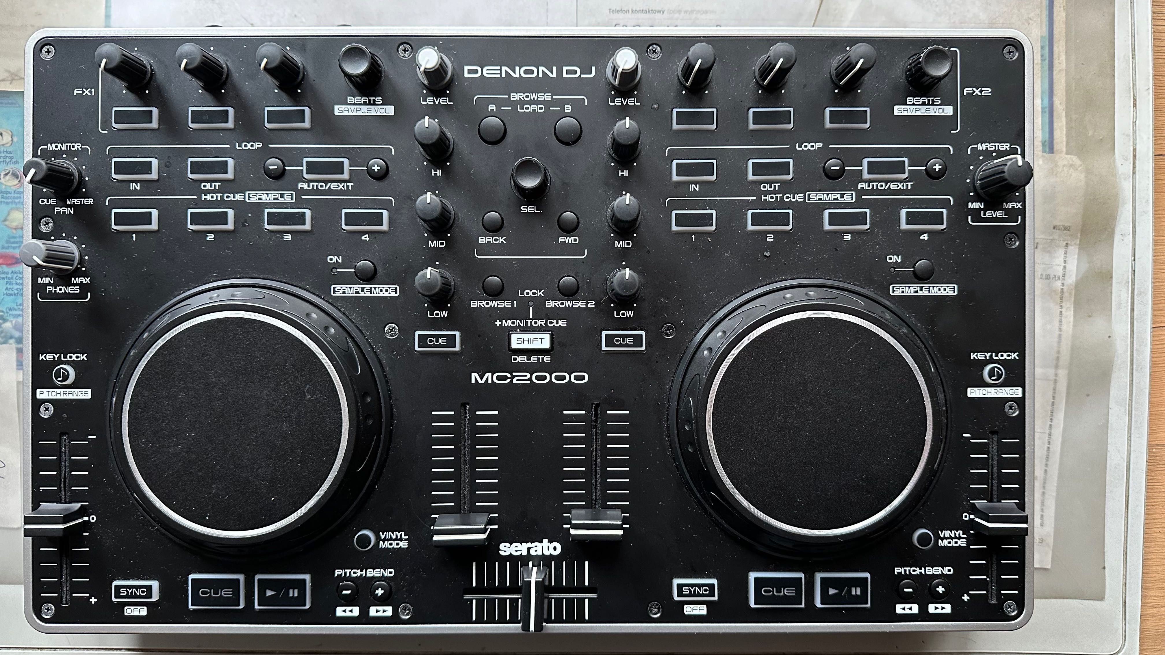 Konsola Denon DJ MC2000