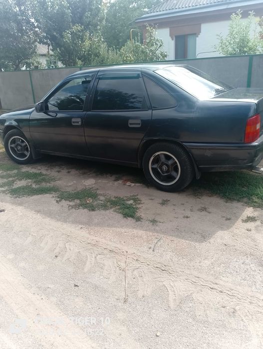 Продам Опель Вектра