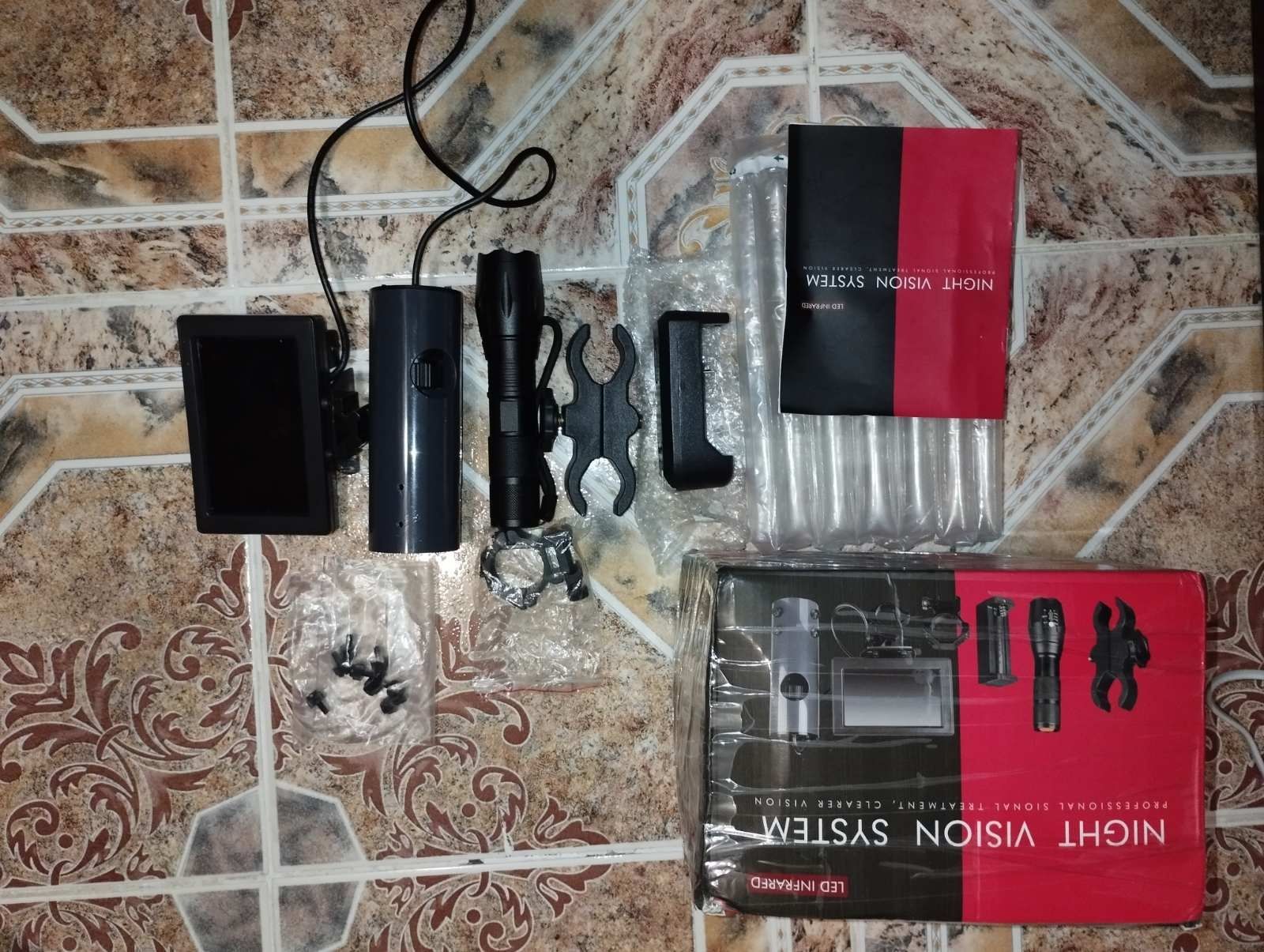 Приціл нічного бачення