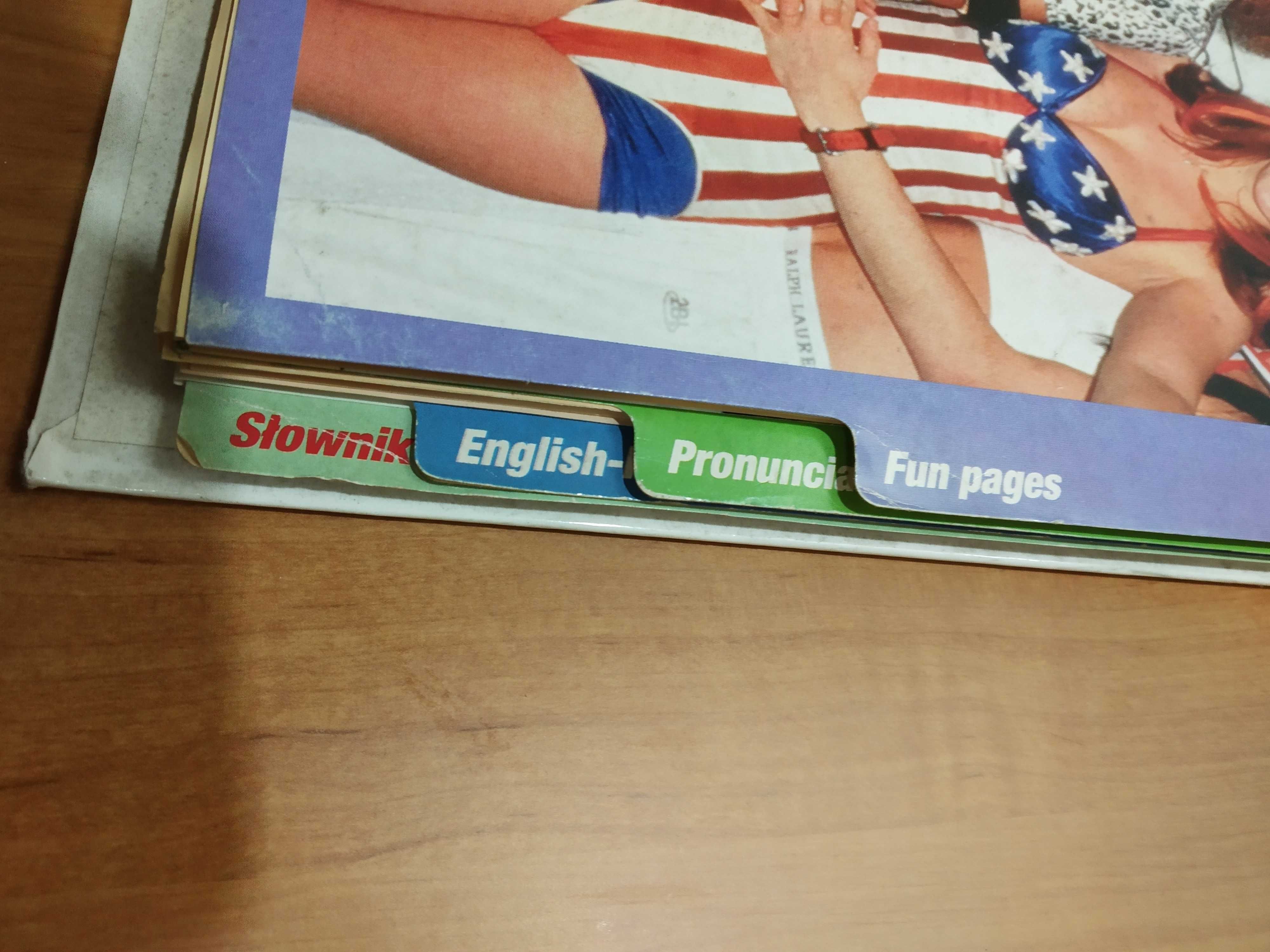 Easy English dwa segregatory.