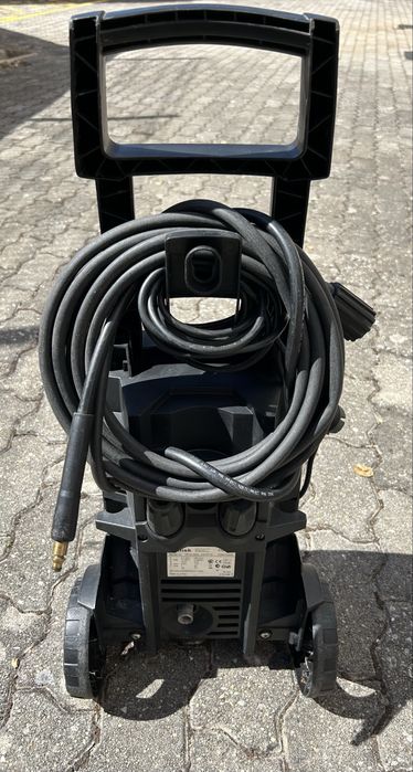 Máquina de Lavar de Alta Pressão NILFISK  C 120.6. (como nova)