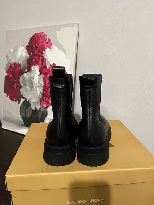 Черевики, челсі, напівчеревики