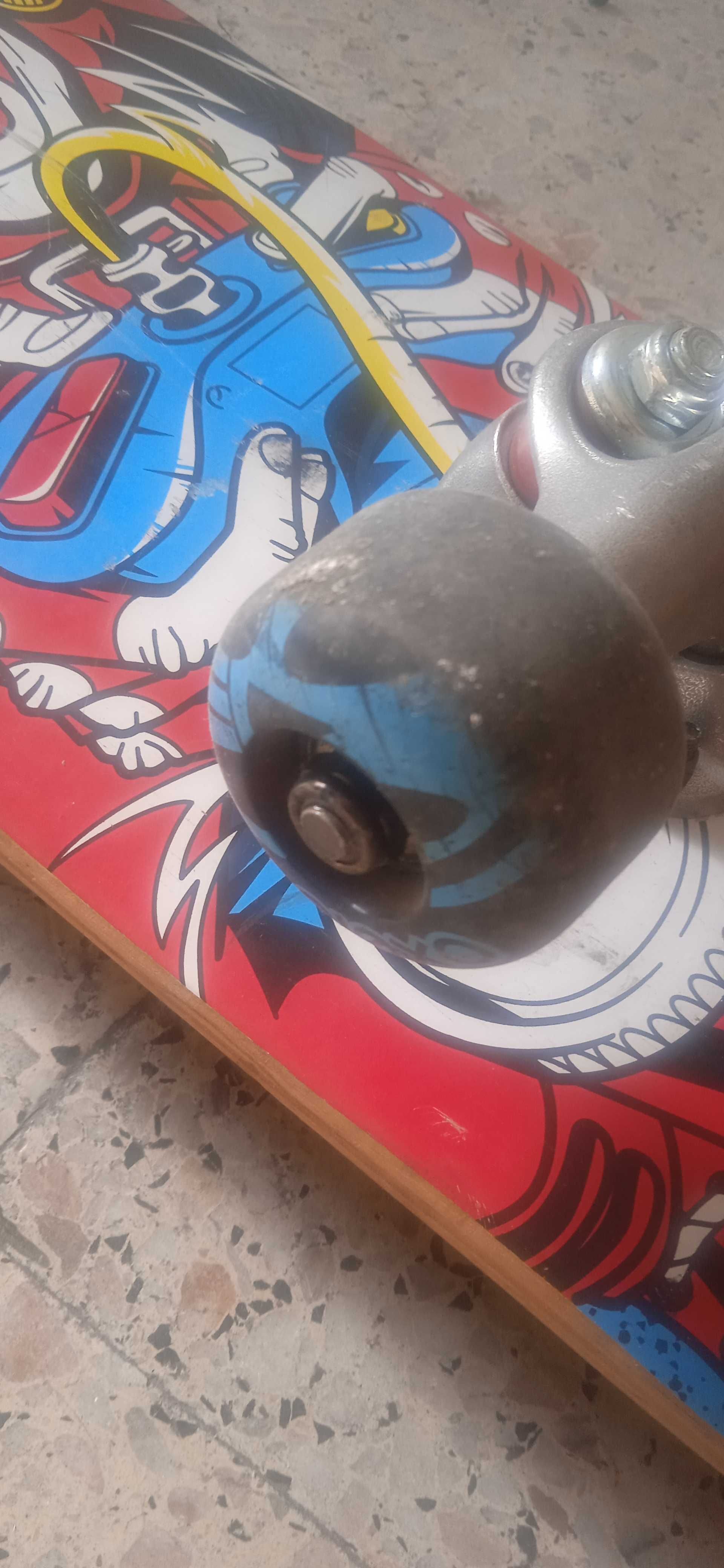 Skate Oxelo 8-12 anos. Bom estado