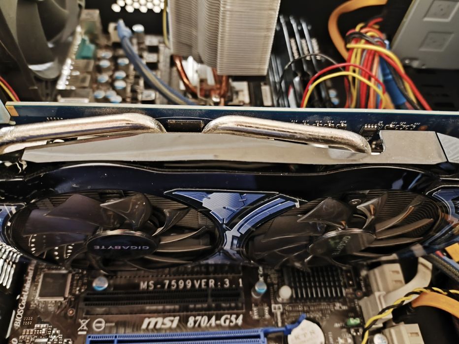 Продам монітор + компютер