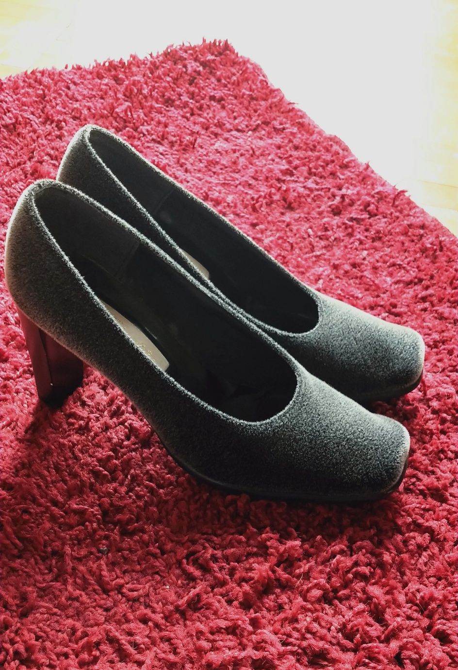 Eleganckie buty na obcasie Betti, rozmiar 37