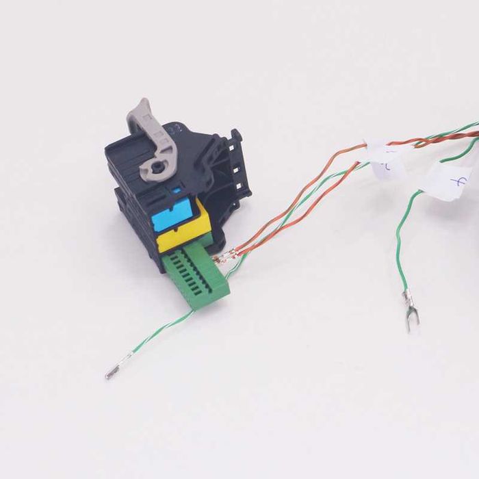 DEDYKOWANE Wiązki kamer cofania do WSZYSTKICH Peugeot / Citroen / DS