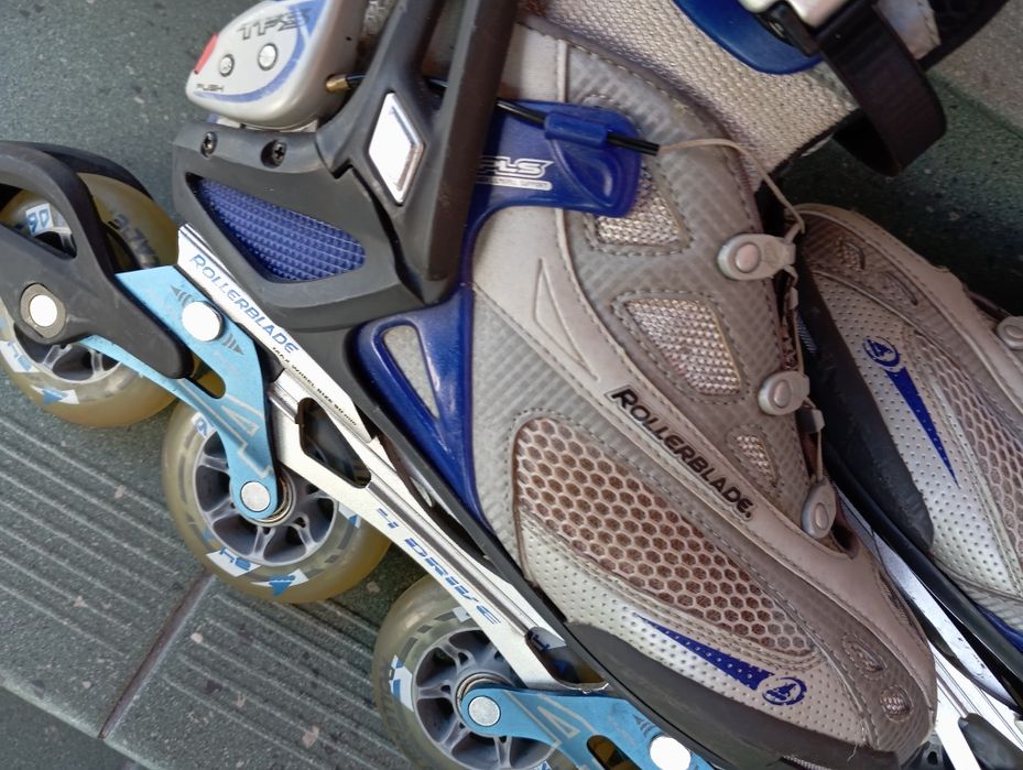 Rollerblade rozmiar 42