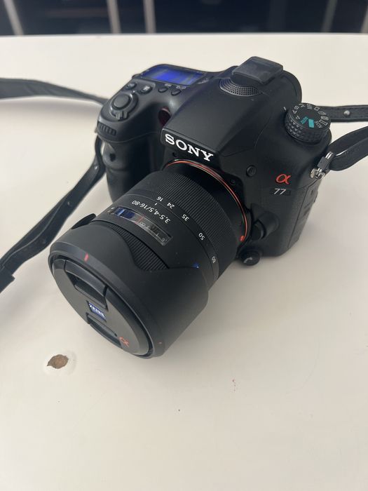 SLT-A77V aparat bezlusterkowy Sony plus dwia obiektywy