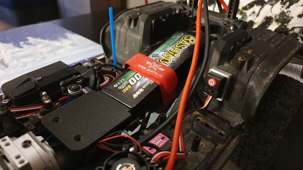 Traxxas TRX 4 uchwyt baterii lipo