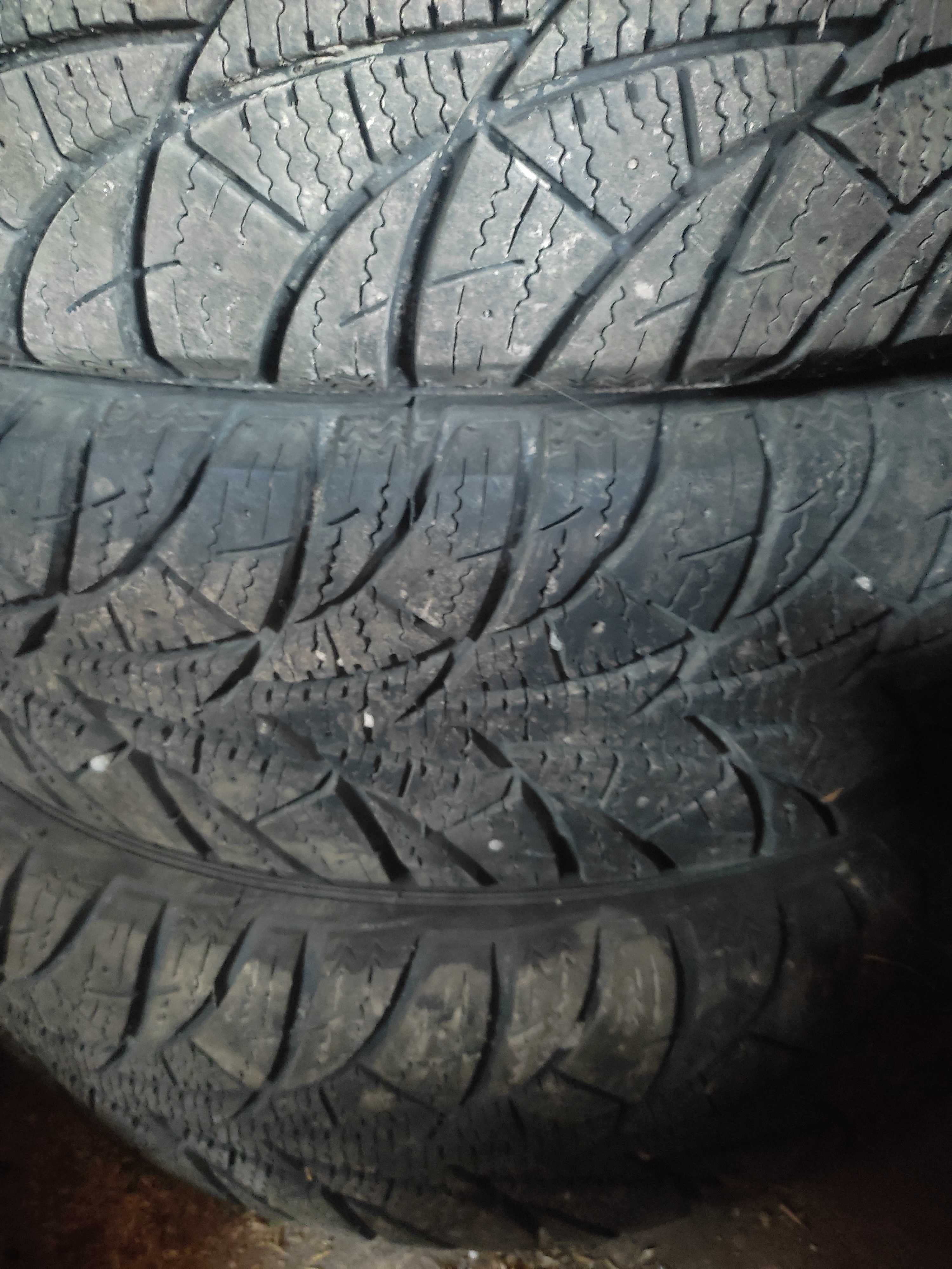 Продам ризину 185/70 R14