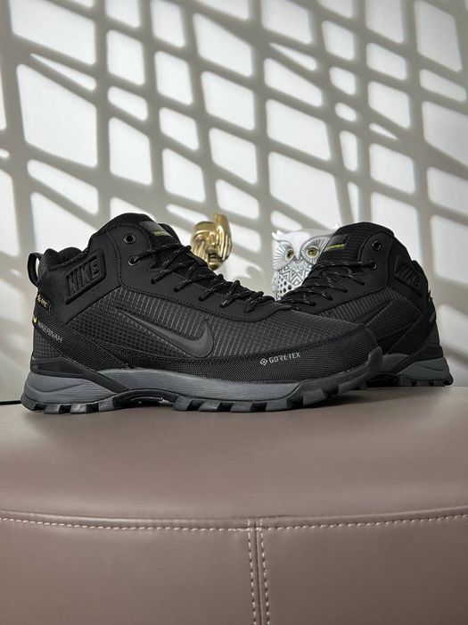 Чоловічі зимові кросівки Nike Rivah Black Grey Fur 41-46 р