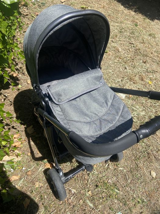 Carrinho de bebe trio