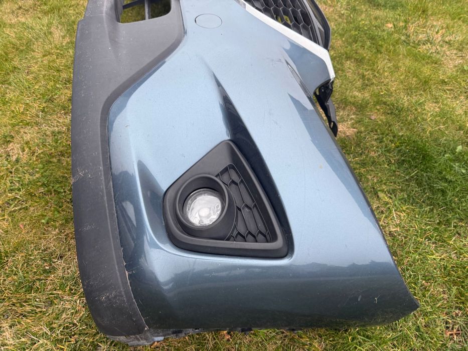 Передній бампер / решітка радіатора бампера Mazda CX-5 2012 - 2015