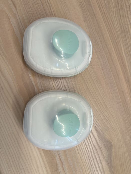 Молоковідсмоктувач Willow go hand free  молокоотсос