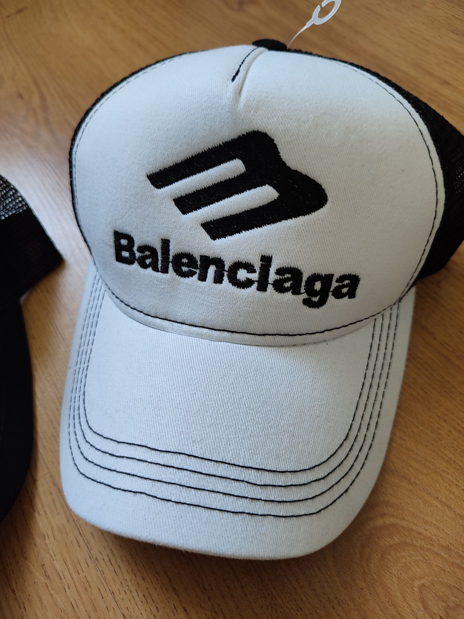 Balenciaga premium czapka z daszkiem