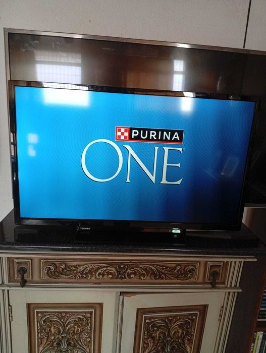 TV Toshiba - LCD-HDMI