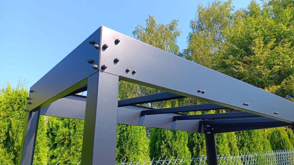 Wiata metalowa na drewno, narzędzia