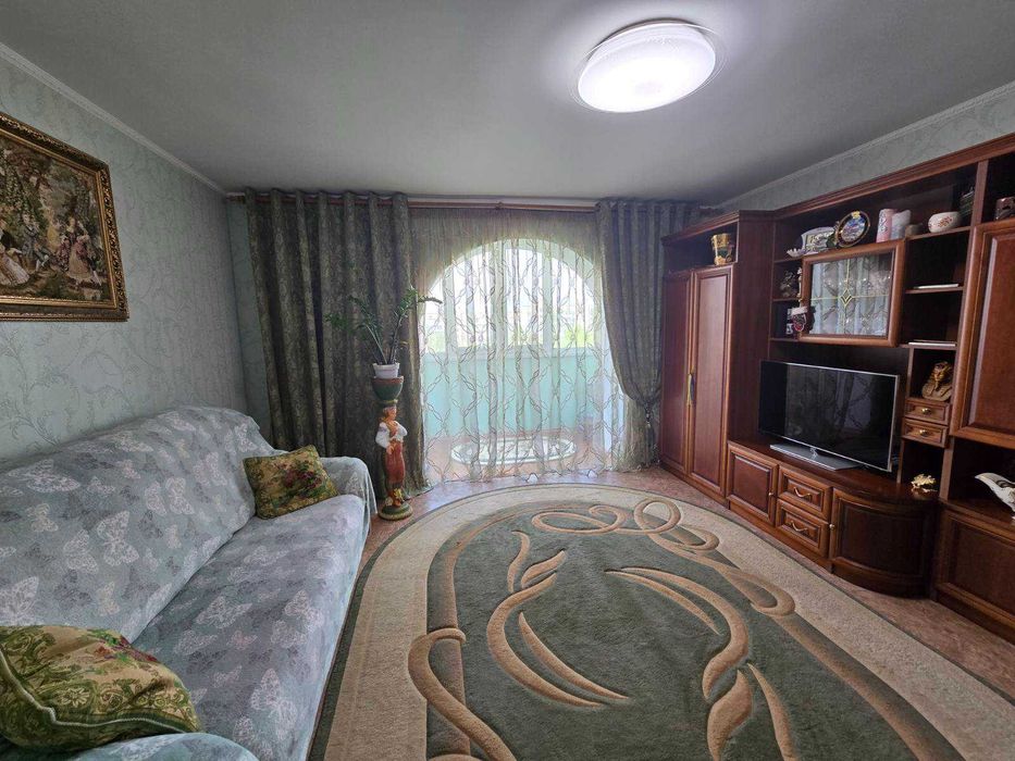 Продаю 3 комнатную квартиру.  3-я Слободская