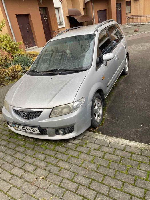 Автомобіль Mazda Premacy
