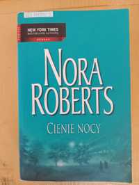 Cienie nocy - Nora Roberts