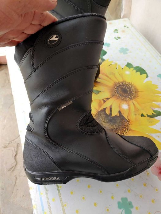 Мотоботі ПРОДАМ Мотоботі