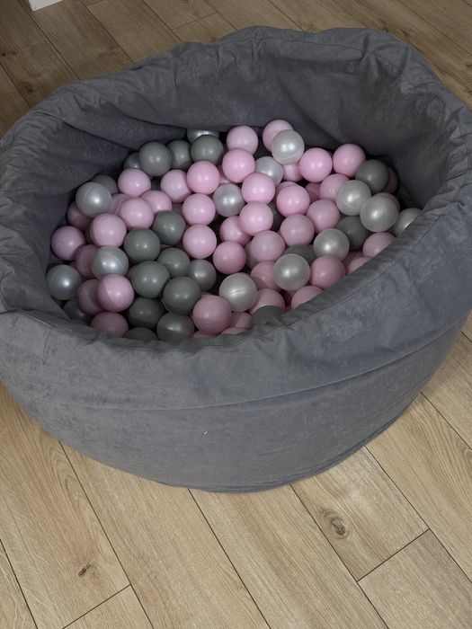 Basen z kulkami